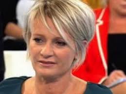 Coiffure De Sophie Davant Sophie Davant Avoir Ma Tete Pas Facile Par Dontmiss Coupes De Cheveux Sophie Davant Coupe De Cheveux