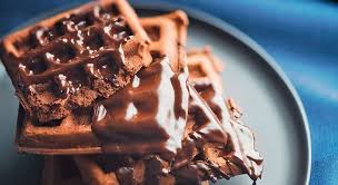 Vous Allez Vous Regaler Avec Cette Gaufre Au Chocolat Nappe D Une Sauce Chocolat Un Delice En 2020 Gaufre Chocolat Gaufres Recette