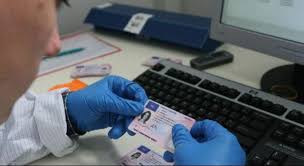 Schimbarea permisului auto este des intalnita in situatia in care acesta este expirat sau se apropie de data de expirare. Cum IÈ›i PoÈ›i Schimba Buletinul PaÈ™aportul È™i Permisul De Conducere Care Au Expirat Pe Timpul StÄƒrii De Alert Biz Brasov