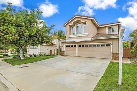 Rancho Bernardo Ca Check Out This 6 Bedroom 3 0 Bath Property Located At 11993 Briarleaf Way California Real Estate San Diego Houses San Diego Real Estate