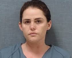 Cassandra Cheek's Instagram, Twitter & Facebook