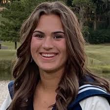 Alison Maceachern's Instagram, Twitter & Facebook