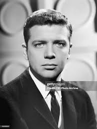 American actor Robert Reed in a promotional portrait for the TV... News  Photo