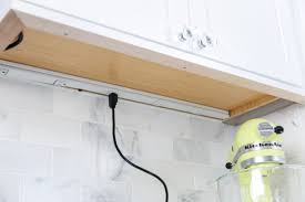 kitchen electrical outlets under cabinets