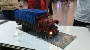Miniatur Truk Ini Punya Mesin Dan Kopling Persis Aslinya Otomotif Tempo Co