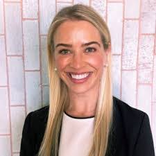 Beth Lawlor's Instagram, Twitter & Facebook