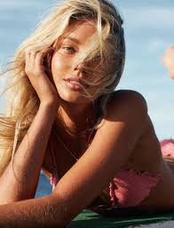 Hanna Edwinson | Miami | Next Management