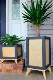 Free shipping on qualified orders. 30 Best Diy Planter Box Ideas And Tutorials For 2021 Crazy Laura