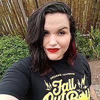 Piper Sullivan's Instagram, Twitter & Facebook