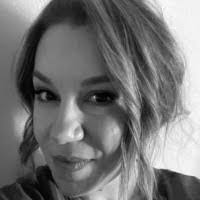 Amy Spinelli's Instagram, Twitter & Facebook