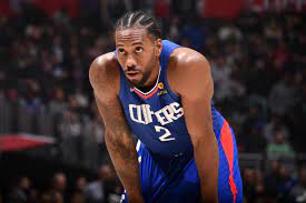 The team announced earlier wednesday that leonard is out indefinitely with a right knee sprain. Nba Says Kawhi Leonard Is Injured Clippers Aren T Breaking Load Management Rule Bleacher Report Latest News Videos And Highlights