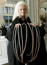 Maybe you would like to learn more about one of these? Longest Nails In The World Lee Is From Utah Rire Insolite Le Look