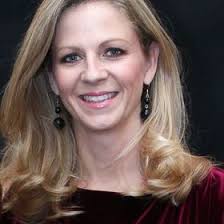 Angela Klein (klein9902)