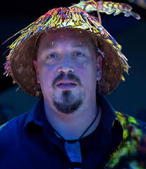 kellyofthedell and I are excited to have our friend @danfriday here in the  studio to give a live glass blowing demonstration this coming Thursday  November 6th 10:00-12:00 followed by an artist talk