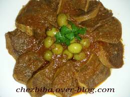 Langue De Veau Aux Olives لسان البقري بالزيتون Chez Biba Veau Aux Olives Recettes De Cuisine Recette Tajine