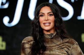 Simpson's head trial lawyers, robert kardashian, kim kardashian first hit the scene as one of paris hilton's party pals. Kim Kardashian Has No Regrets As Keeping Up Reality Series Ends Top News Us News