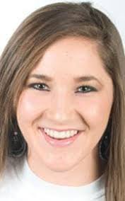 Kira Salinas's Instagram, Twitter & Facebook