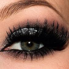 Black And Silver Glitter Eye Makeup Ugh I Wish My Lashes Were Even Half This Lucious Glitter Eye Makeup Silver Glitter Eye Makeup Glitter Makeup