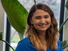 Alyssa Ives's Instagram, Twitter & Facebook