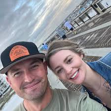 Just purchased a yak and looking for someone who may be able to assist in  installing a Garmin Striker 4 Fish Finder for me. I have no clue and utube  videos don't