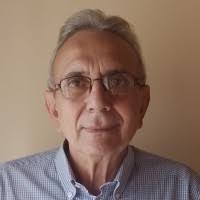 50+ perfiles de «Gustavo Castro»