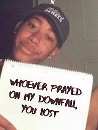 it's hot outside also might or might not be obsessed with kpop demon  hunters now & oh yeah enjoy this random photodump