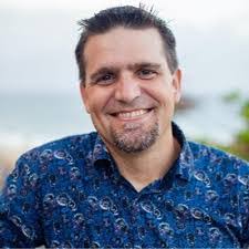 Lillian Stokes's Instagram, Twitter & Facebook