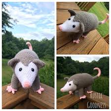 CROCHET OPOSSUM PATTERN! Get the pattern here (affiliate)—>  https://rstyle.me/+XxeVWmF0J3FgnVEhLoom0A