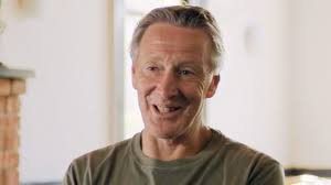 See the proof that the NRL's crankiest coach Craig Bellamy has a VERY  different side only his players see