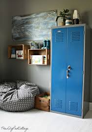 Boys Room With Locker Storage I Like The Lockers In There Always Wanted A Set Of Lockers For My Room Growing Up Nautical Big Boy Room Boy Room Big Boy Room