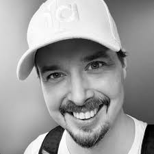 Jon Leslie (@JonDavidLeslie)