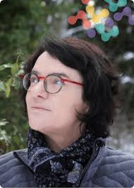 Issa • Les portraits • La communauté • Seintinelles