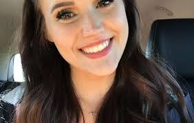 Blake Pounds's Instagram, Twitter & Facebook