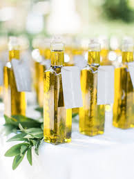 17 Edible Wedding Favors Your Guests Will Love Homemade Wedding Favors Olive Oil Wedding Favors Best Wedding Favors