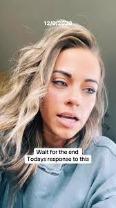 Jenna Hennessey's Instagram, Twitter & Facebook