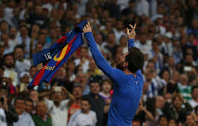Cristiano ronaldo scored his 100th goal for real madrid, but lionel messi led barcelona to the victory, scoring 2 goals. Messi Gets 500th Career Goal For Barca In 3 2 Win Vs Madrid 1 Chinadaily Com Cn