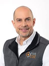 Keanu Guzman's Instagram, Twitter & Facebook