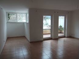Über den hausflur erreichbar und verbindet die wohnung auch intern über eine ra 1 Zimmer Wohnung Zu Vermieten Mainstrasse 13 14612 Falkensee Havelland Kreis Mapio Net