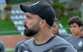 UCV anunció la salida del técnico Daniel Sasso