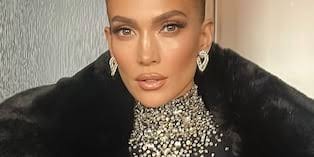 Villarán volvió a romper promesa de no contratar a revocados