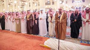 عبدالعزيز بن محمد بن عبدالله السدحان تقديم: Ø®Ø§Ø¯Ù… Ø§Ù„Ø­Ø±Ù…ÙŠÙ† Ø§Ù„Ø´Ø±ÙŠÙÙŠÙ† ÙŠØ¤Ø¯ÙŠ ØµÙ„Ø§Ø© Ø§Ù„Ù…ÙŠØª Ø¹Ù„Ù‰ Ø§Ù„Ø£Ù…ÙŠØ± Ù…ØªØ¹Ø¨ Ø¨Ù† Ø¹Ø¨Ø¯Ø§Ù„Ø¹Ø²ÙŠØ²