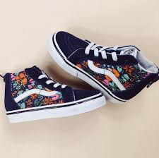 But overall very cool kids shoe. Vans Sk8 Hi Multi Tropic In 2020 Vans Shoes Kids Vans Kid Shoes