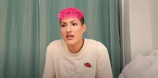 Check spelling or type a new query. 8emhs Kanellos Me Ena Binteo Sto Youtube Apokalypse Osa Den Eidame Sto Big Brother Fthis Gr