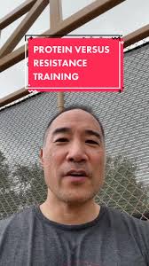 Everyone’s weekend going good? Good. Quick reminder to avoid thinking in  lazy either-or terms. :) #protein #training #getbothright