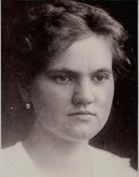 My Grandmother (left) and her sister, my aunt. Born 1897 & 1899. Is put  them at about 15 and 17 yrs of age. Around 1914? They were called Edith and  Gladys.