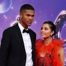 They had been dating since june 2014. Jen Sochko Shefalitayal