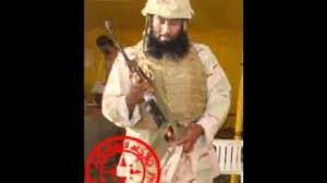 اسمه هو بدر بن نادر بن سليمان المشاري الدوسري ولد في الرياض بالسعوديه عام 1393ھ 1973م هو داعيه اسلاميه وامام جامع حطين بالحرس الوطني بالرياض. Ø§Ù„Ø´ÙŠØ® Ø¨Ø¯Ø± Ø§Ù„Ù…Ø´Ø§Ø±ÙŠ Ù‚ØµØ© Ø´Ø§Ø¨ ÙŠØ±Ù…ÙŠ Ø£Ù…Ø© ÙÙŠ Ø¨Ø±Ù…ÙŠÙ„ Ø§Ù„Ù†ÙØ§ÙŠØ§Øª Youtube