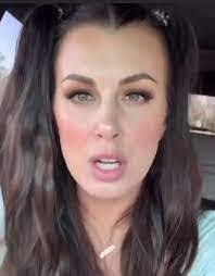 Rachel Brinks's Instagram, Twitter & Facebook