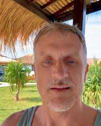 Walk & Talk episode 5, 1/ shout out to Taylor 🌈 , 2/ are we coming back  next year, 3/ @sydney_rainbow_surfers 31 May, #rainbowsurfretreats  #gaysurfer #colouringthelineup