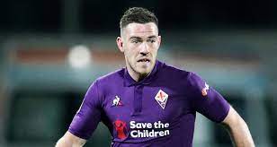 Born 1 march 1993) is a french professional footballer who plays as a midfielder for serie a club roma. Fiorentina Jordan Veretout Courtise Par 3 Geants D Italie